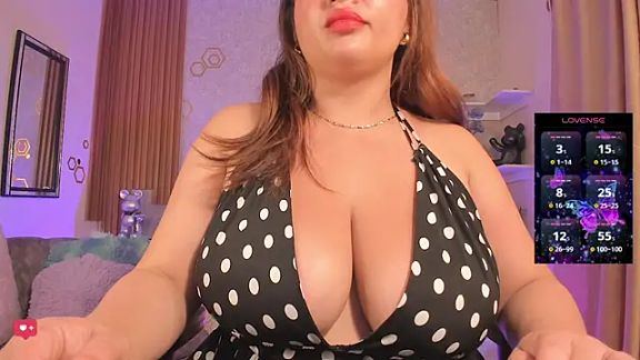 Evelyn__Vega1