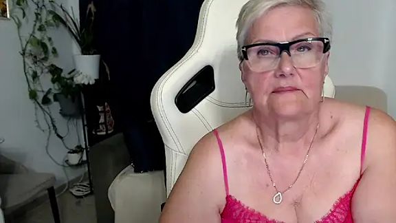 Selenna57