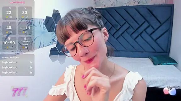 Valery_More__