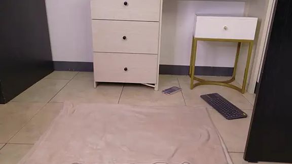 Adrianna5_
