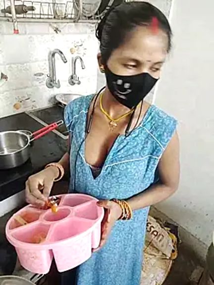 Housewife_99