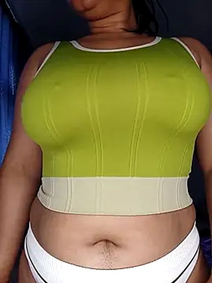 Sultrytits6