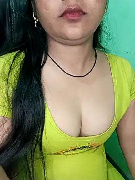 Rashmi_sharma_0