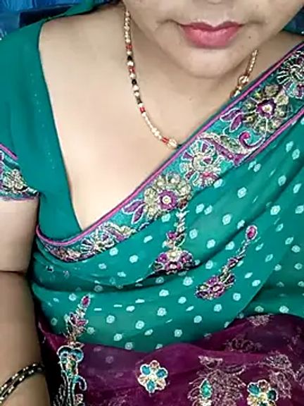 Rashmi_sharma_0