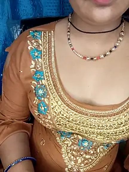Rashmi_sharma_0