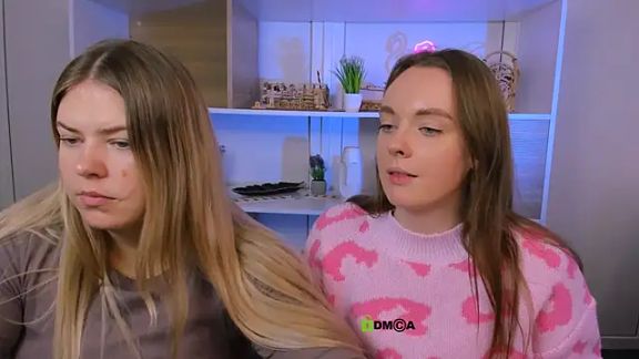 liana_purr