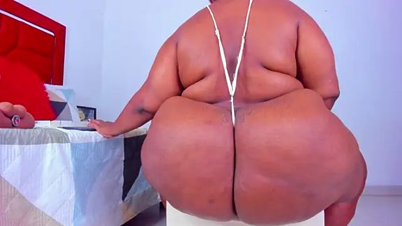 Bigasshott_