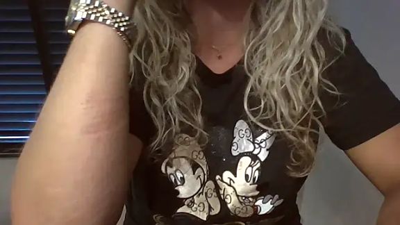JenniLowen