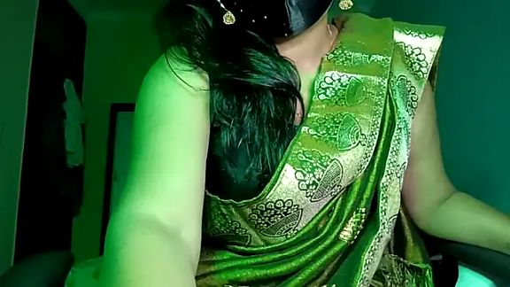 YourDesi_Laila_