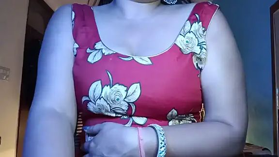 YourDesi_Laila_