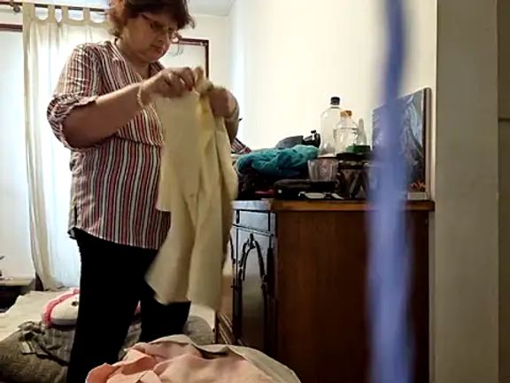 Samantha_Squirt@xh