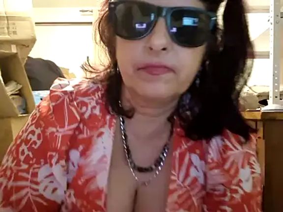 Samantha_Squirt@xh