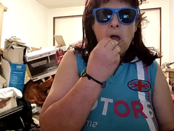 Samantha_Squirt@xh