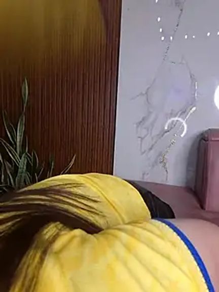 Emmasweet_Val