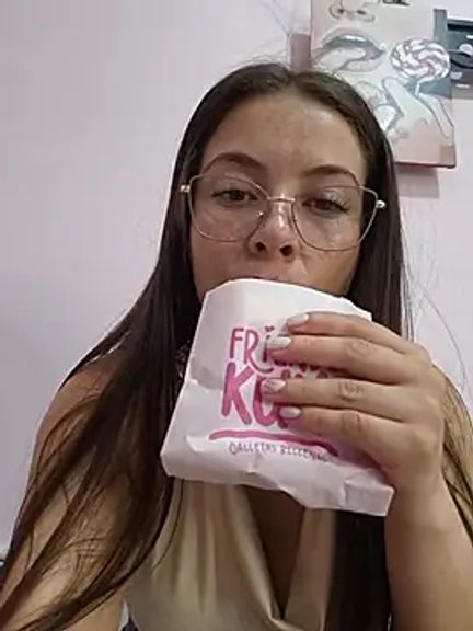 Emmasweet_Val