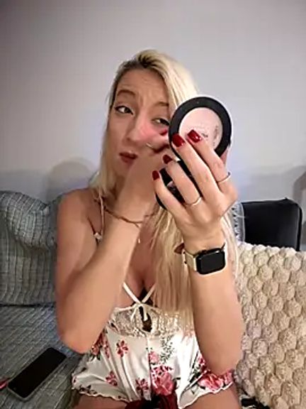 Ella_Charm