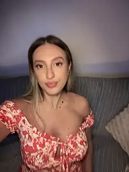 Ella_Charm
