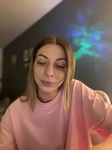 Mia_Ethan