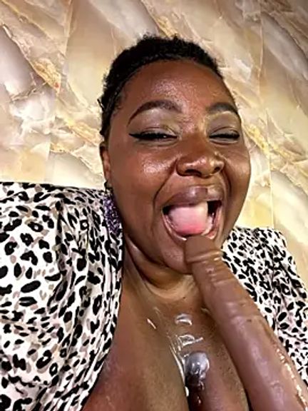 Candy_Brown69