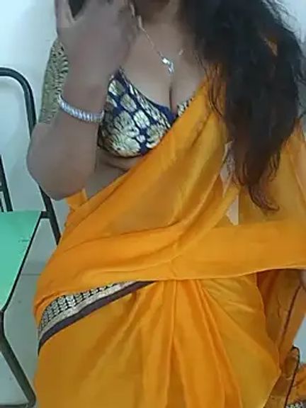 Nikitha_telugu