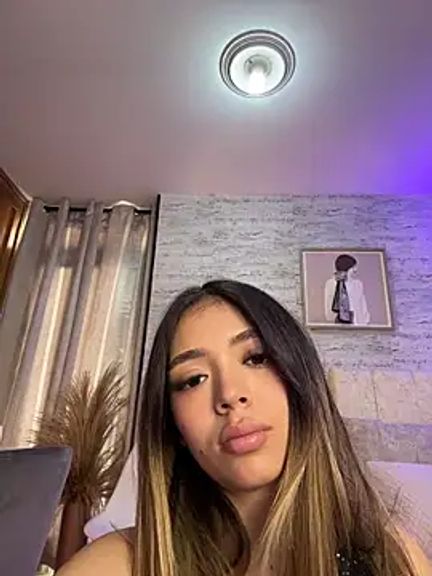 HoneyMollyX