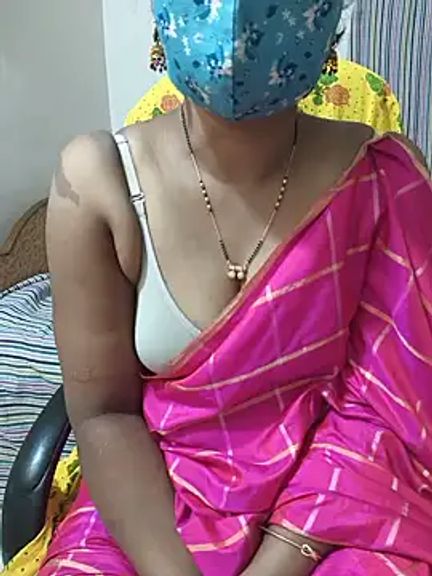 Pooja_Sexy_Girl