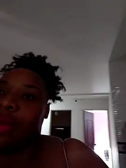 Breisy_bigboobs