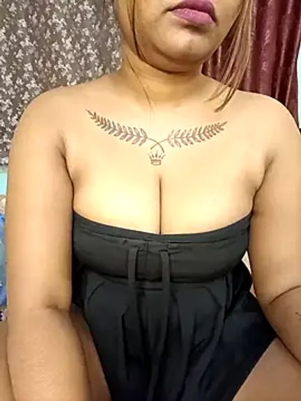 Hot_Urvi