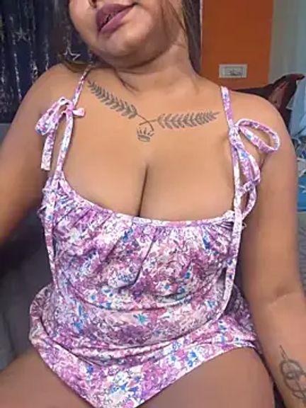 Hot_Urvi