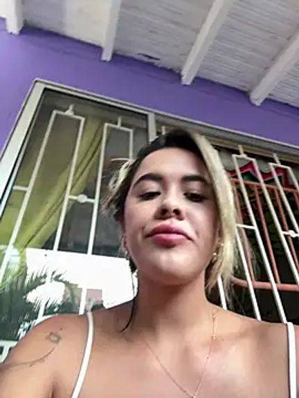 Emilia_Bakerr