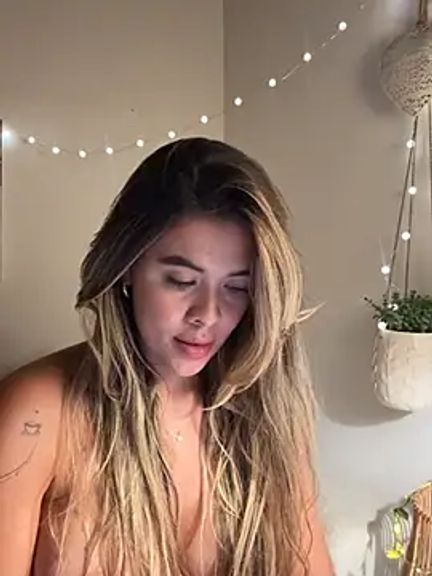 Emilia_Bakerr