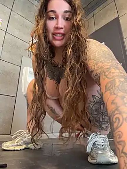 TattooGirlAlia