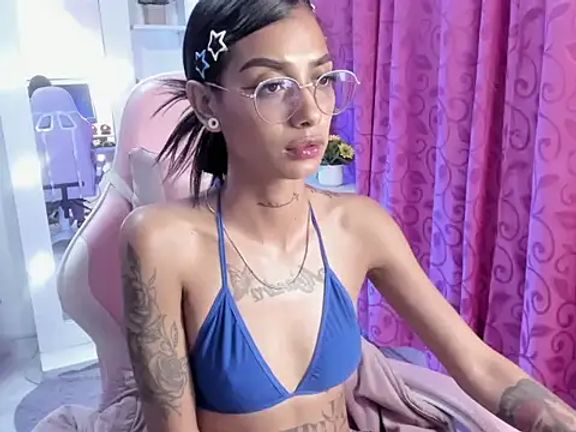 KarlaSlutSkinny__