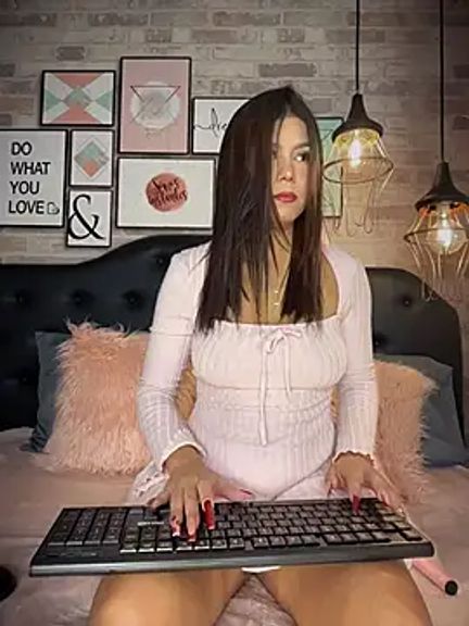 CherrySmirkXXX