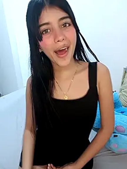 Isa_Dolly