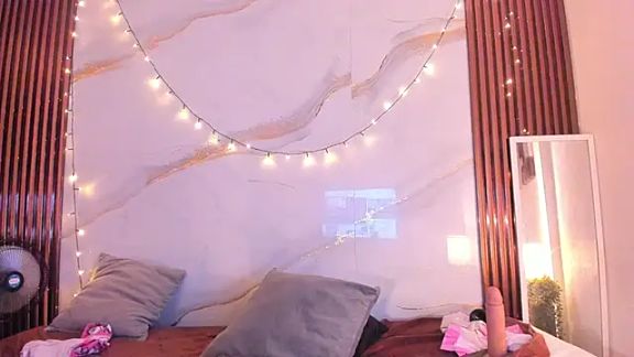 SaraApril_1