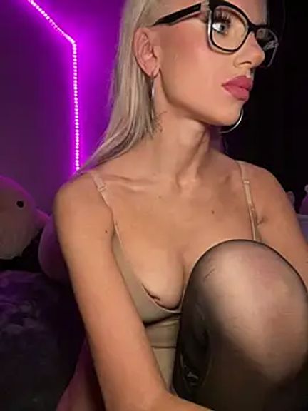 katyaaxo