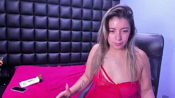 Pamela_Blonde_