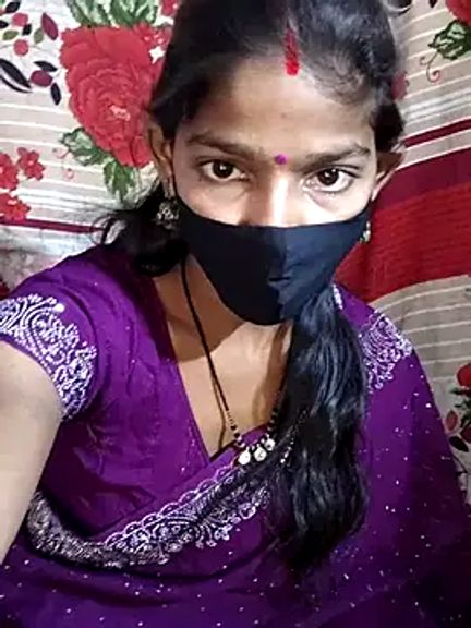 Itz_Aisha__