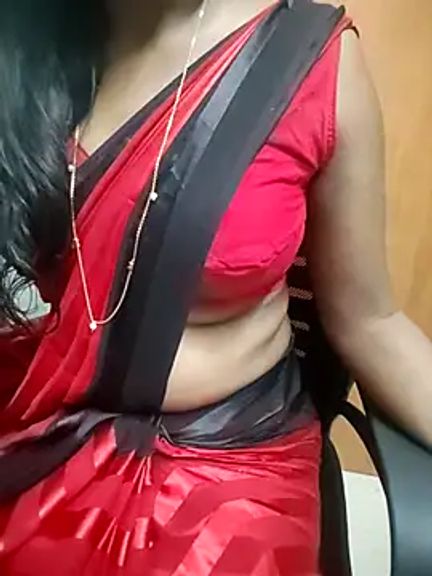 Tamilmallu-duskygirl03