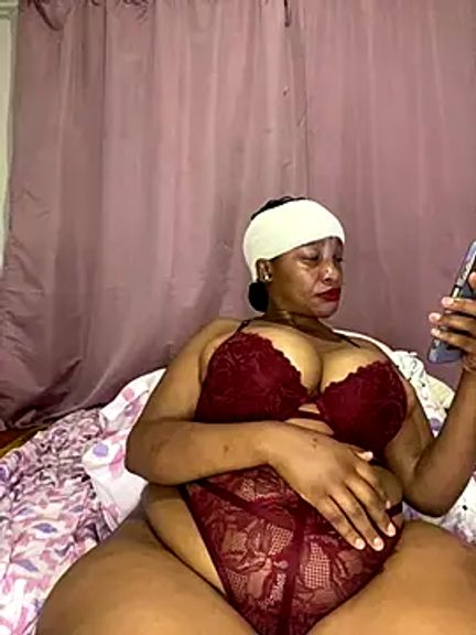 CurvyGod01
