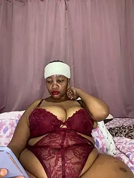 CurvyGod01