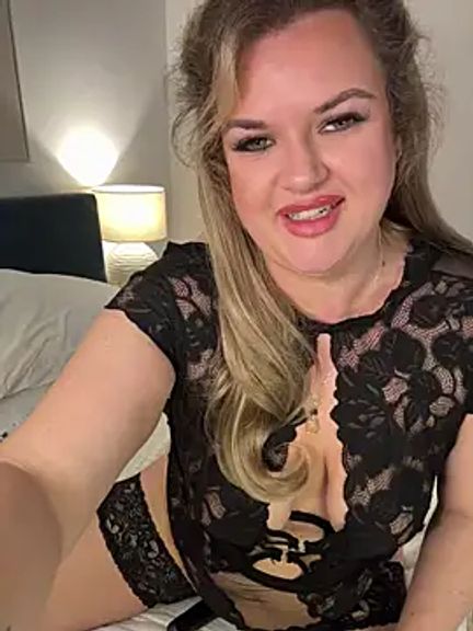 Scottish_Milf_Bella_xo