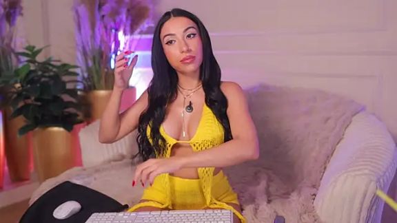 Anais_Bloom