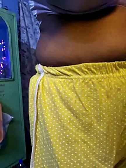 Desi_Maya69