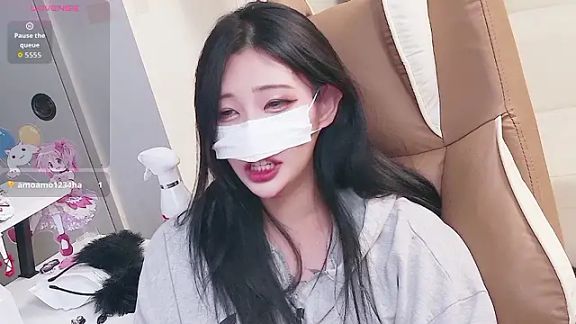 Milk_Sola