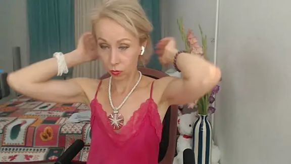 LuxuryNika