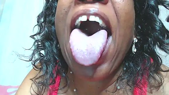 Freakyassnwildx