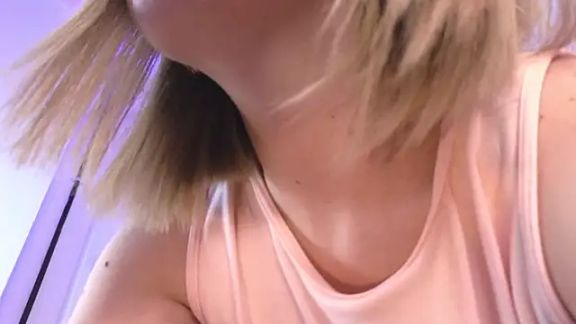 Angela_Torres_