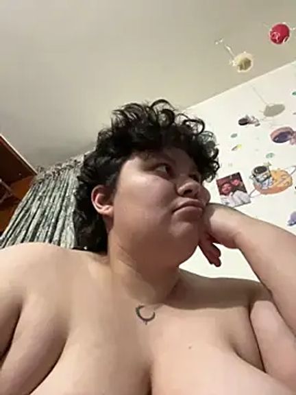 Ellie_Raven